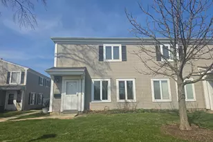 726 E Old Willow Rd, Prospect Heights, IL 60070 - Photo 1