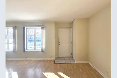 726 E Old Willow Road #104C, Prospect Heights, IL 60070 - Photo 3