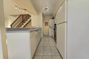 726 E Old Willow Rd, Prospect Heights, IL 60070 - Photo 7