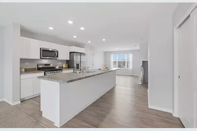 217 Goldenrod Drive, Elgin, IL 60124 - Photo 5