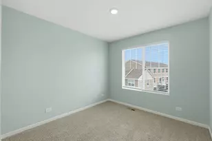 217 Goldenrod Dr, Elgin, IL 60124 - Photo 27