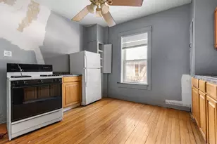 221 Rome Ave, Rockford, IL 61107 - Photo 9