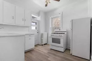 221 Rome Ave, Rockford, IL 61107 - Photo 13