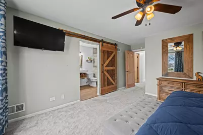 627 Buckthorn Terrace, Buffalo Grove, IL 60089 - Photo 9