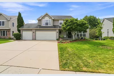 66 White Oak Drive, North Aurora, IL 60542 - Photo 1