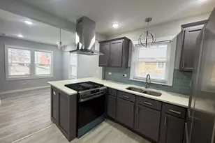 14825 Perry Ave, South Holland, IL 60473 - Photo 3