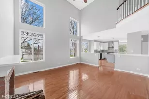 617 Carnation Dr, Oswego, IL 60543 - Photo 13