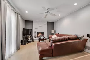 6914 Richmond Ave, Darien, IL 60561 - Photo 17