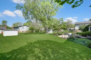 6914 Richmond Ave, Darien, IL 60561 - Photo 35