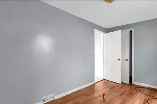 1048 W 104th Pl, Chicago, IL 60643 - Photo 19