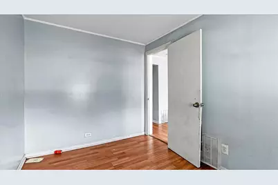 1048 W 104th Place, Chicago, IL 60643 - Photo 7