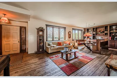 731 E Gartner Road, Naperville, IL 60540 - Photo 9