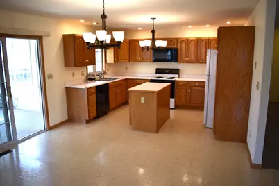 106 Chickasaw Lane, Loda, IL 60948 - Photo 9
