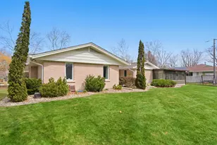 120 SE Marquette Ln, Kankakee, IL 60901 - Photo 31