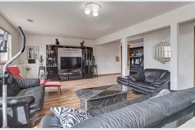 59 Austrian Drive, Romeoville, IL 60446 - Photo 15