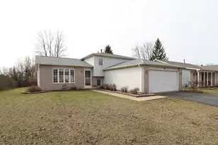 59 Austrian Dr, Romeoville, IL 60446 - Photo 1