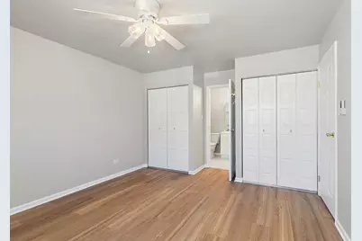 2155 College Drive, Glendale Heights, IL 60139 - Photo 17