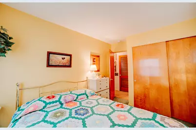 617 E Grant Street, Watseka, IL 60970 - Photo 27