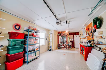 617 E Grant Street, Watseka, IL 60970 - Photo 33