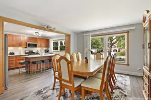 1569 Sherman Pl, Des Plaines, IL 60016 - Photo 33