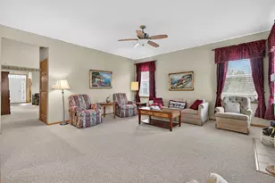 507 Homeview Dr, Oswego, IL 60543 - Photo 15