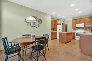 507 Homeview Dr, Oswego, IL 60543 - Photo 17