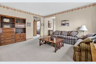 507 Homeview Drive, Oswego, IL 60543 - Photo 7