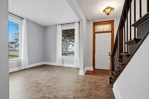 412 N Wood St, Maroa, IL 61756 - Photo 3