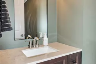 2891 Bar Harbour Rd, Aurora, IL 60504 - Photo 13