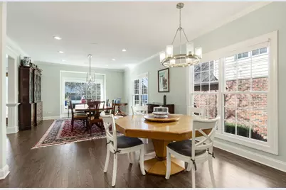 148 Jane Court, Clarendon Hills, IL 60514 - Photo 9