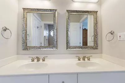 148 Jane Court, Clarendon Hills, IL 60514 - Photo 35