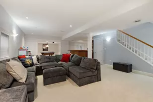 148 Jane Ct, Clarendon Hills, IL 60514 - Photo 45