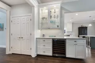 148 Jane Ct, Clarendon Hills, IL 60514 - Photo 19