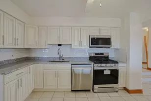 8815 W Golf Rd, Niles, IL 60714 - Photo 13