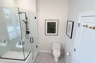 2065 N Kedzie Ave, Chicago, IL 60647 - Photo 9