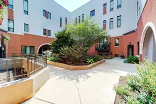 2065 N Kedzie Ave, Chicago, IL 60647 - Photo 25