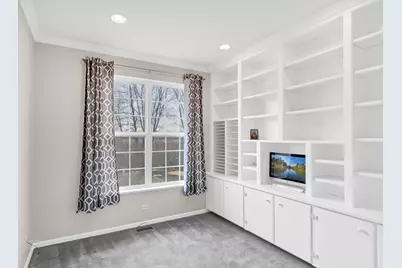 151 Charleston Lane W, Gilberts, IL 60136 - Photo 21