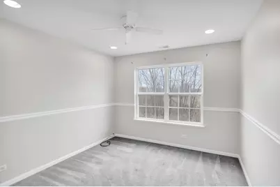 151 Charleston Lane W, Gilberts, IL 60136 - Photo 29