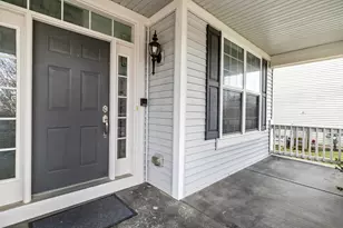 151 Charleston Ln W, Gilberts, IL 60136 - Photo 3