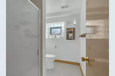 2054 Birch Street, Des Plaines, IL 60018 - Photo 21