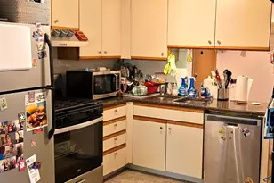 1 Cedar Ct, Vernon Hills, IL 60061 - Photo 3