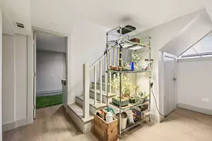 744 W California Terrace, Chicago, IL 60657 - Photo 13