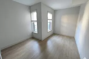 744 W California Terrace, Chicago, IL 60657 - Photo 9