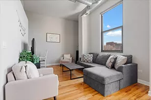 824 W Superior St, Chicago, IL 60642 - Photo 5