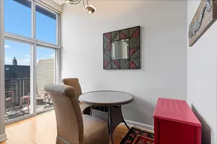 824 W Superior St, Chicago, IL 60642 - Photo 9