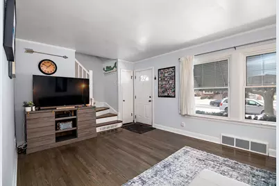 11419 S Fairfield Avenue, Chicago, IL 60655 - Photo 3