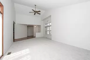 1652 Cayman Ct, Bartlett, IL 60103 - Photo 7