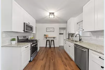 313 N Lombard Avenue, Lombard, IL 60148 - Photo 9