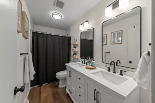 313 N Lombard Ave, Lombard, IL 60148 - Photo 13