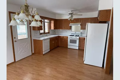 816 Eagle Creek Road, Elwood, IL 60421 - Photo 3